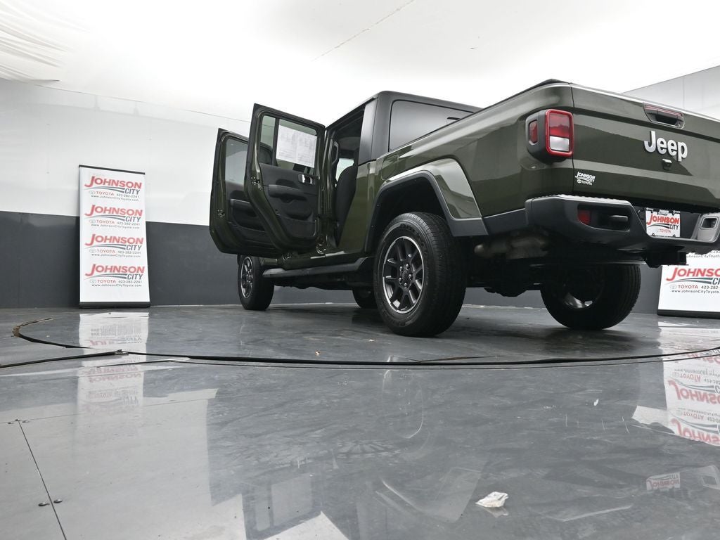 2023 Jeep Gladiator Overland
