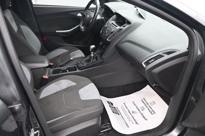 2017 Ford Focus ST