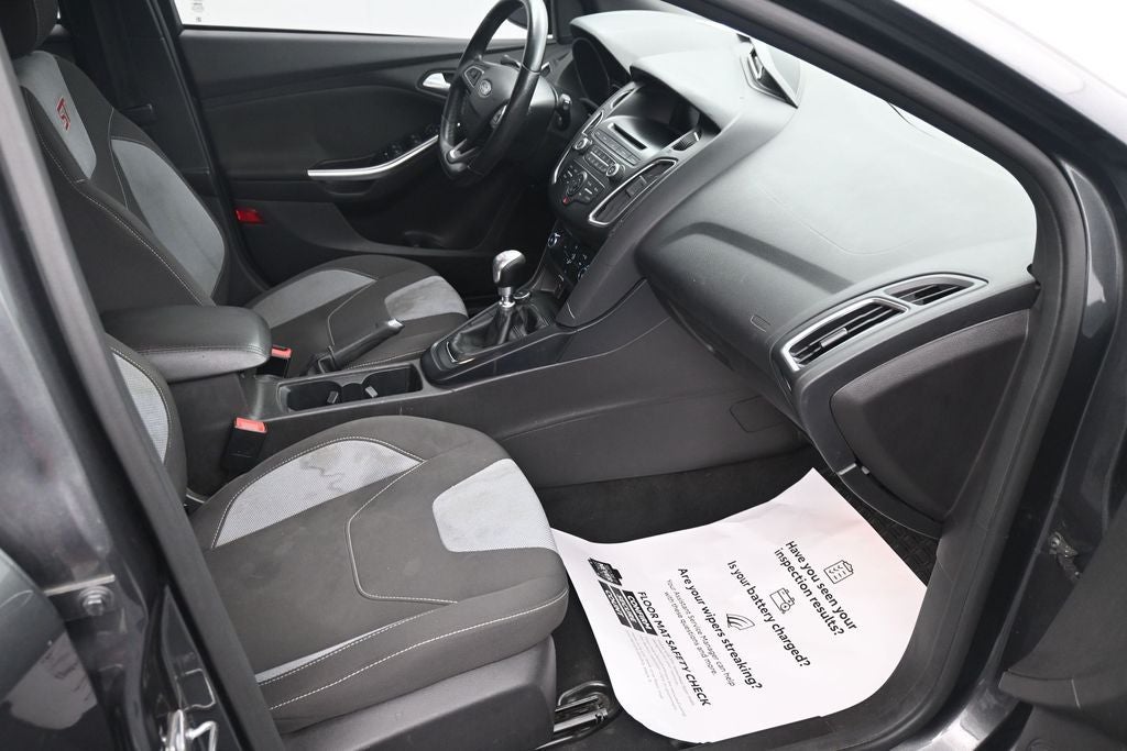 2017 Ford Focus ST