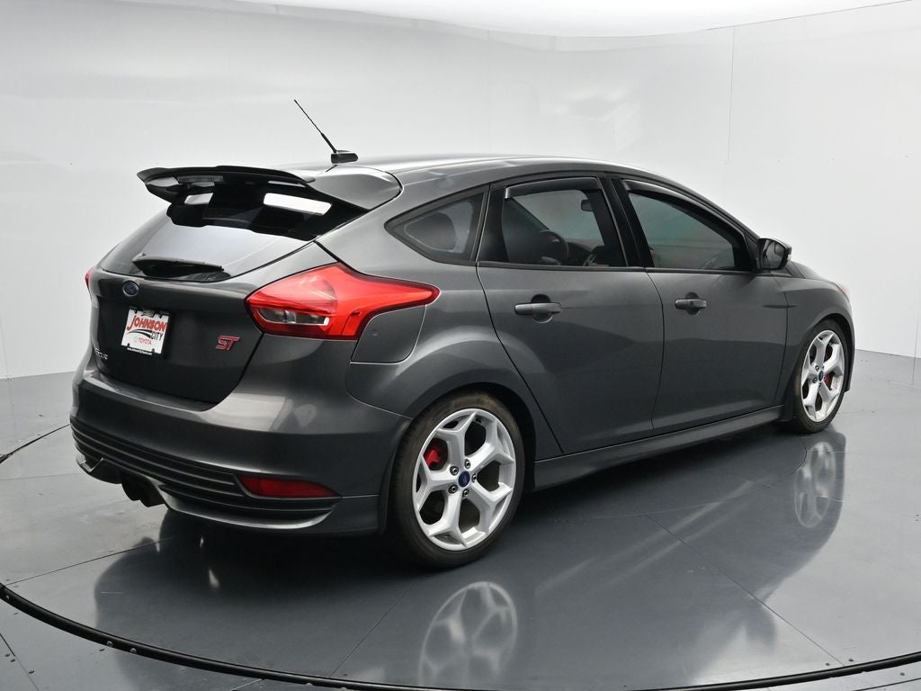 2017 Ford Focus ST
