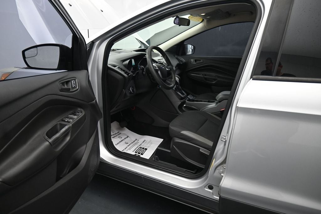 2016 Ford Escape S