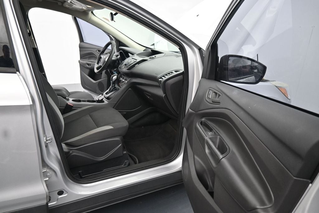 2016 Ford Escape S