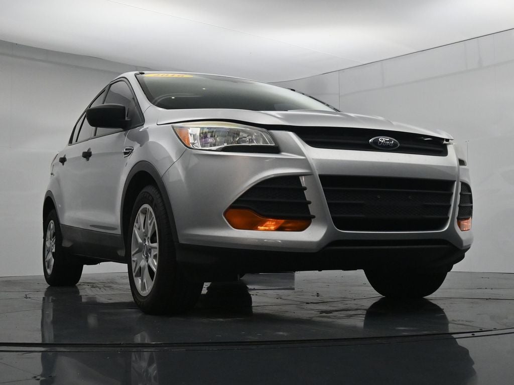 2016 Ford Escape S