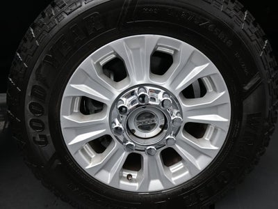 2022 Ford Super Duty F-250 Pickup XLT