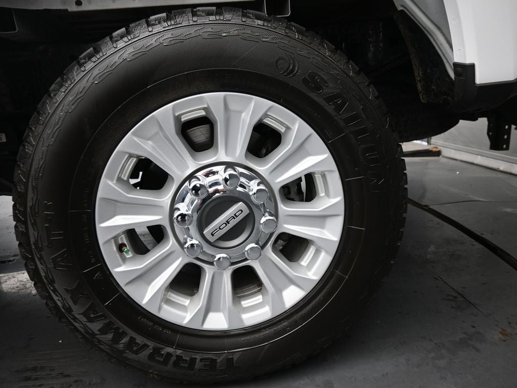 2022 Ford Super Duty F-250 Pickup XLT