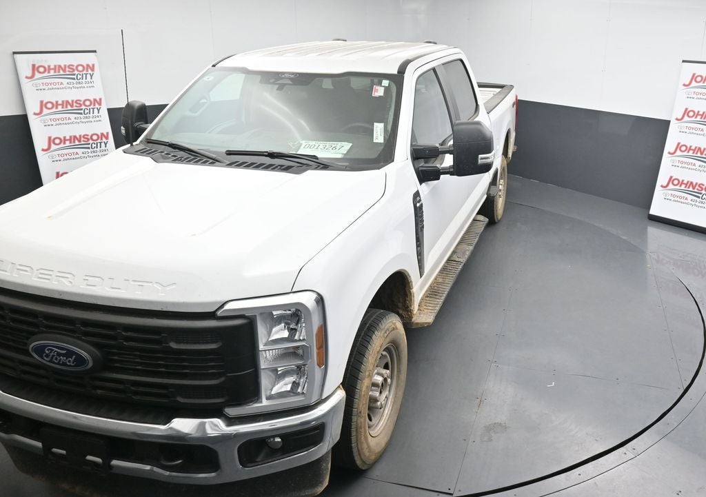 2024 Ford Super Duty F-250 Pickup XL