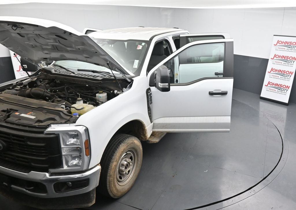 2024 Ford Super Duty F-250 Pickup XL