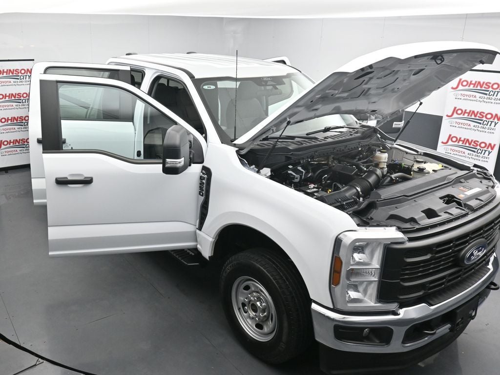 2024 Ford Super Duty F-250 Pickup XL