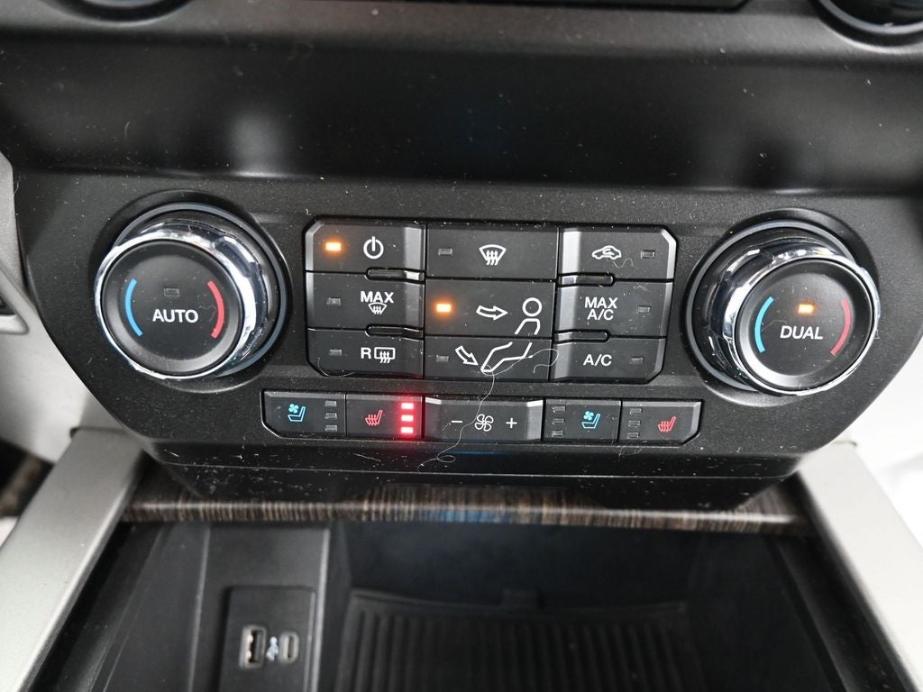 2021 Ford Super Duty F-250 Pickup Lariat