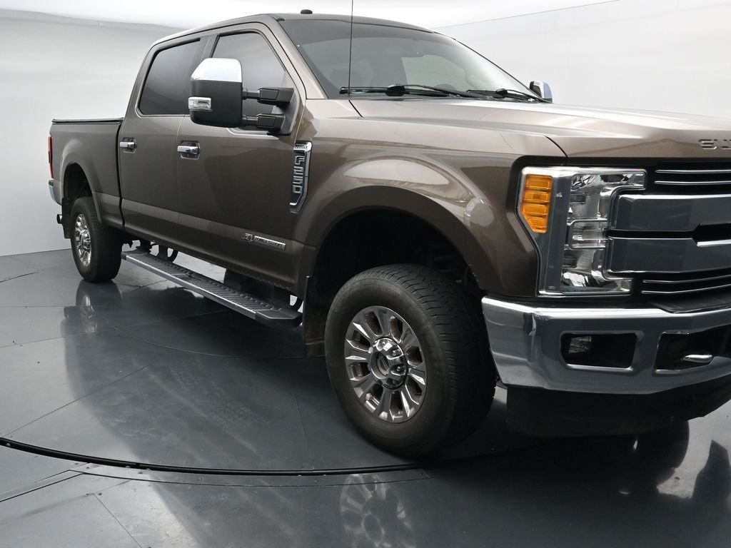 2017 Ford Super Duty F-250 Pickup Lariat
