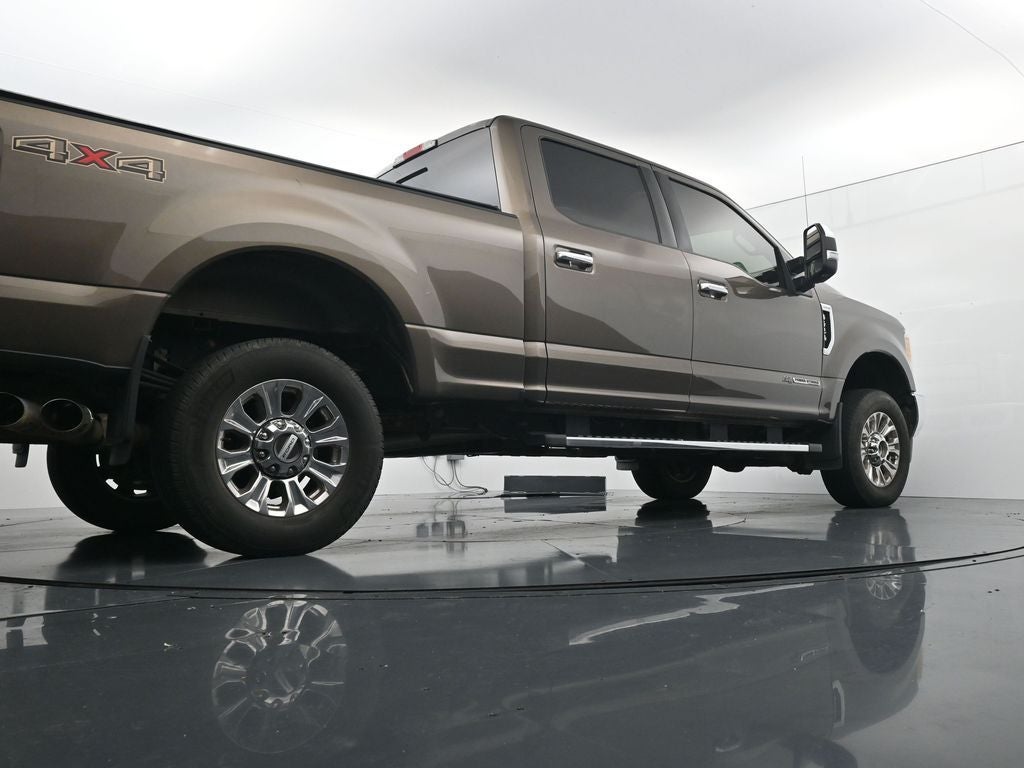 2017 Ford Super Duty F-250 Pickup Lariat