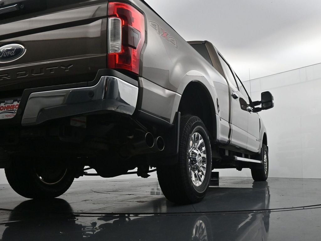 2017 Ford Super Duty F-250 Pickup Lariat