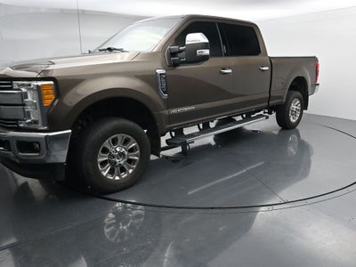 2017 Ford Super Duty F-250 Pickup Lariat