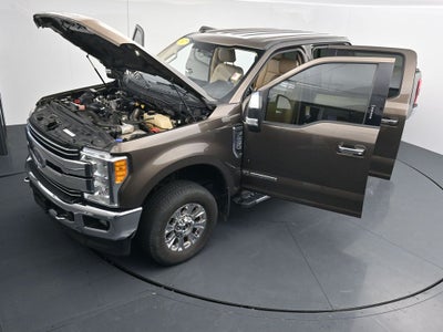 2017 Ford Super Duty F-250 Pickup Lariat