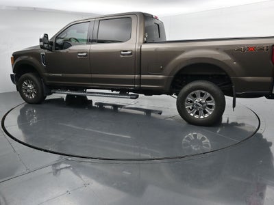 2017 Ford Super Duty F-250 Pickup Lariat