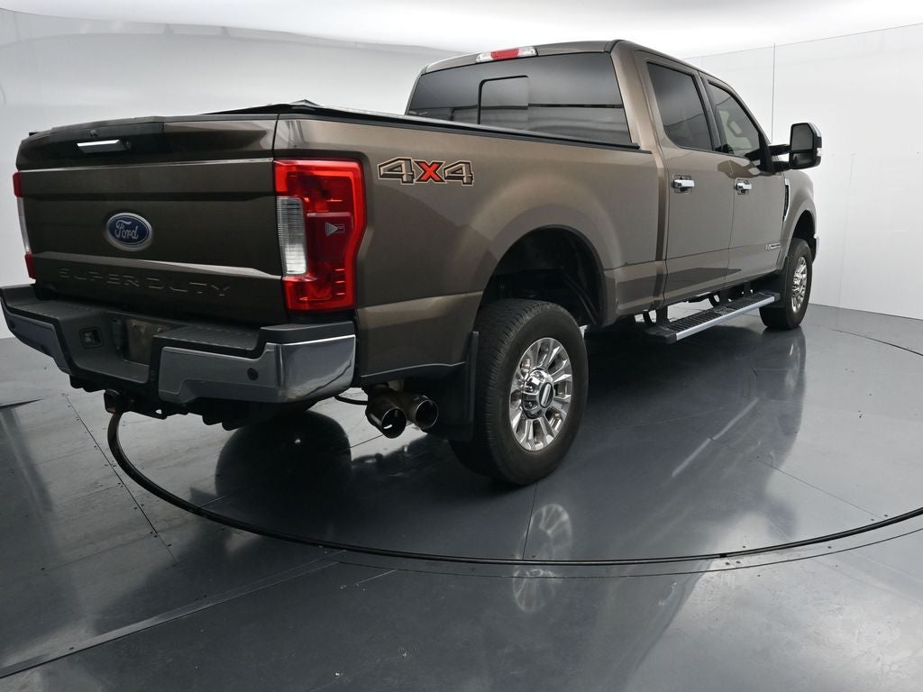 2017 Ford Super Duty F-250 Pickup Lariat