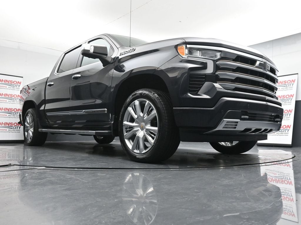2022 Chevrolet Silverado 1500 High Country