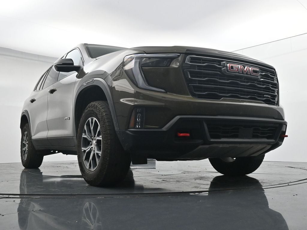 2025 GMC Acadia AT4