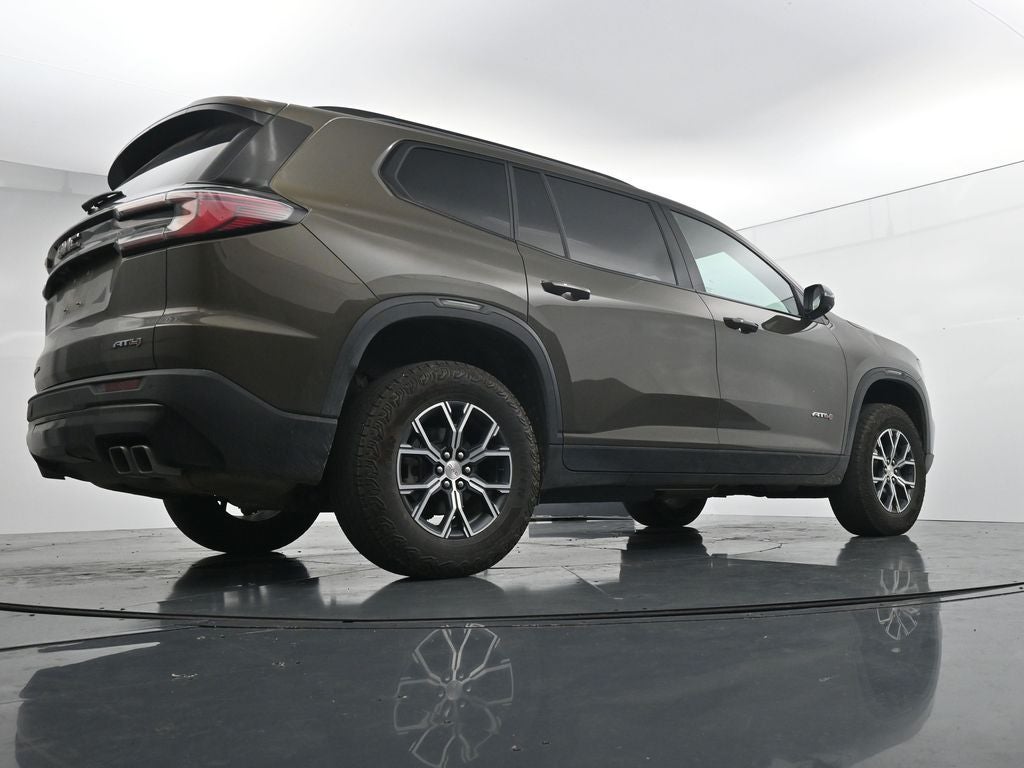 2025 GMC Acadia AT4
