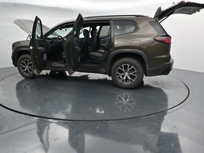 2025 GMC Acadia AT4