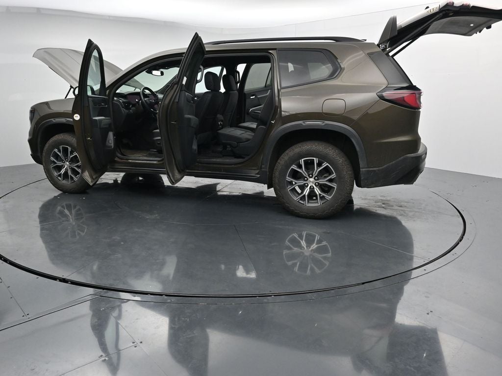2025 GMC Acadia AT4