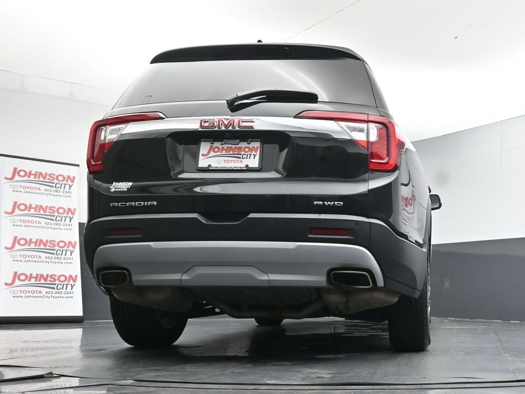 2023 GMC Acadia SLT