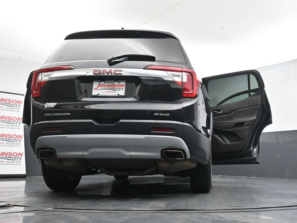 2023 GMC Acadia SLT