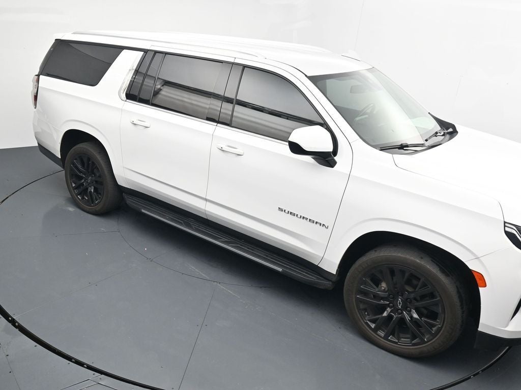 2021 Chevrolet Suburban LT