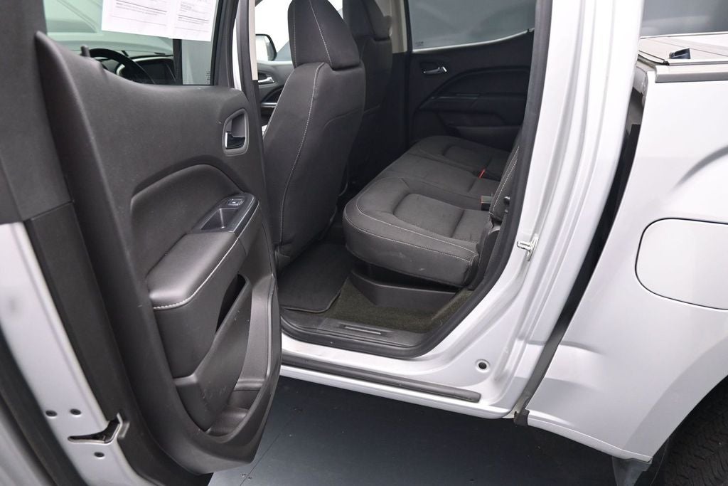 2017 GMC Canyon SLE1