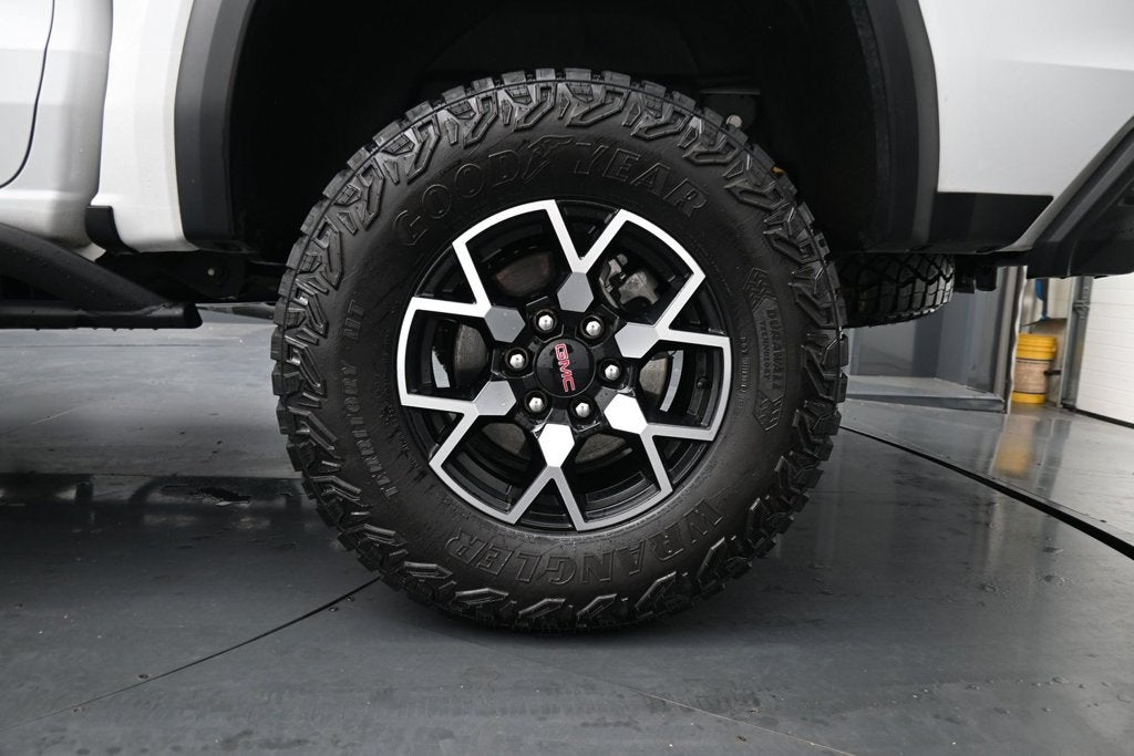2024 GMC Canyon AT4X