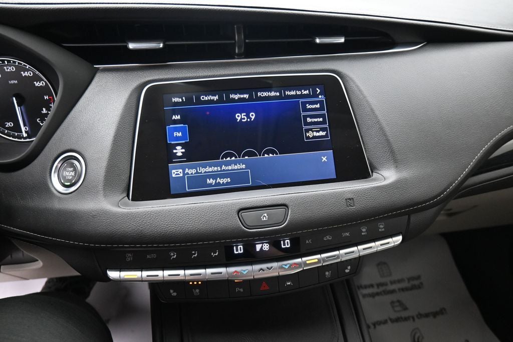 2021 Cadillac XT4 Premium Luxury