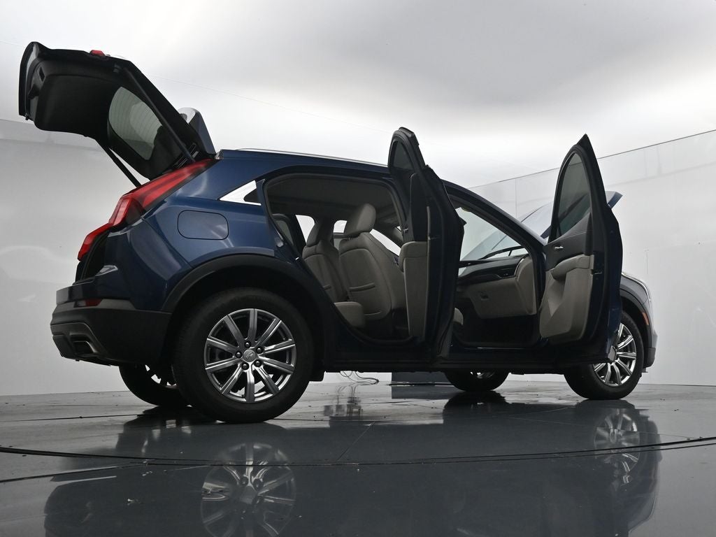 2021 Cadillac XT4 Premium Luxury