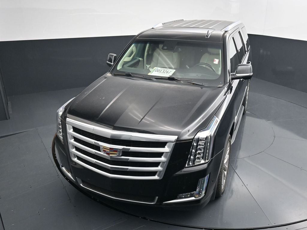 2018 Cadillac Escalade Luxury