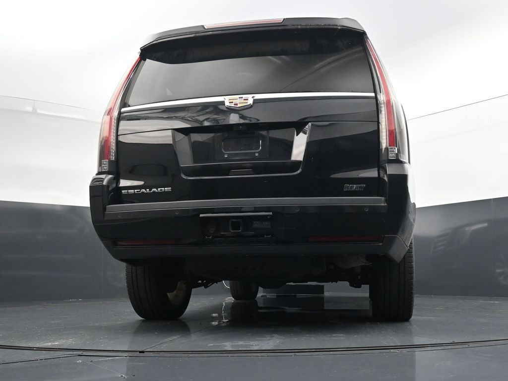 2018 Cadillac Escalade Luxury