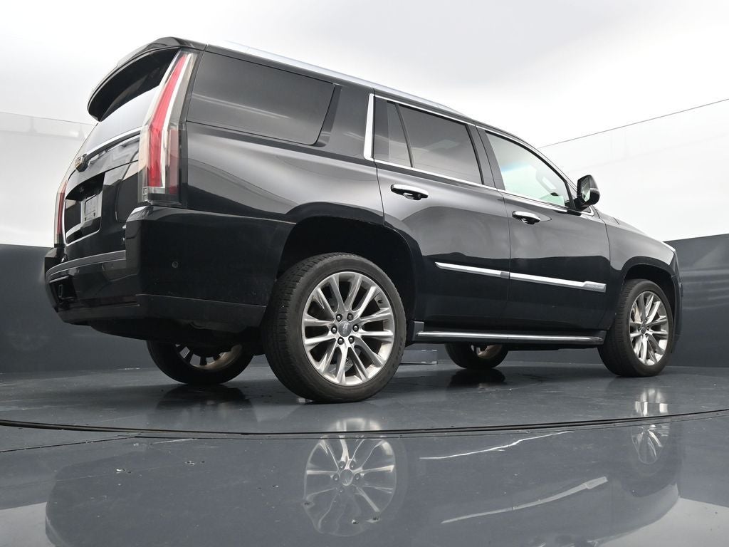 2018 Cadillac Escalade Luxury