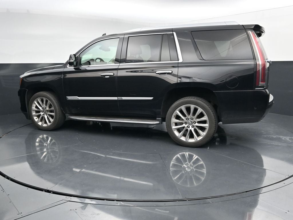 2018 Cadillac Escalade Luxury