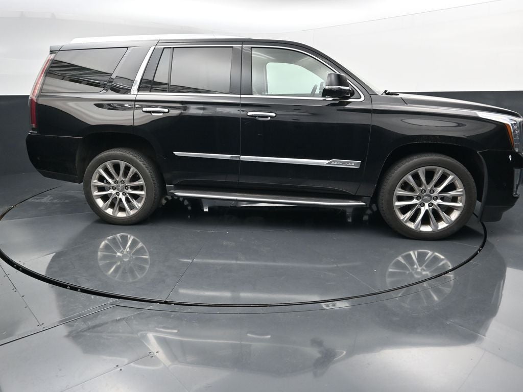 2018 Cadillac Escalade Luxury