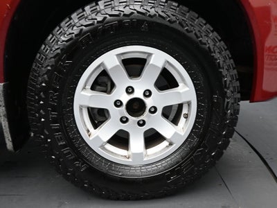 2004 Nissan Titan LE