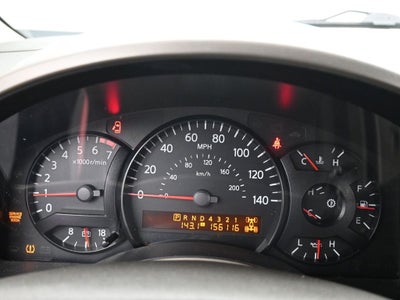 2004 Nissan Titan LE