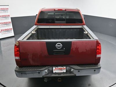 2004 Nissan Titan LE