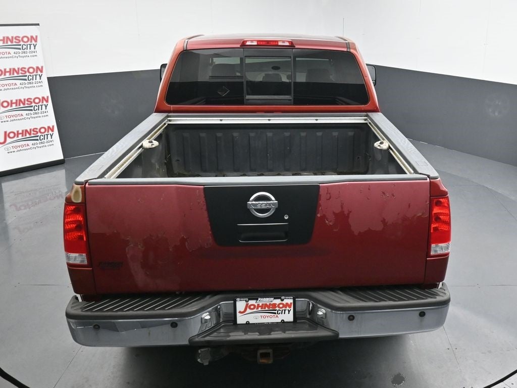 2004 Nissan Titan LE