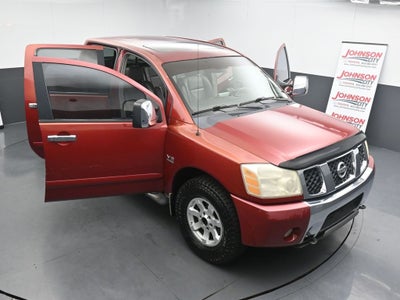 2004 Nissan Titan LE