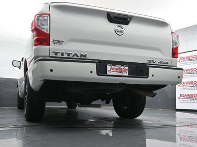 2022 Nissan Titan SV