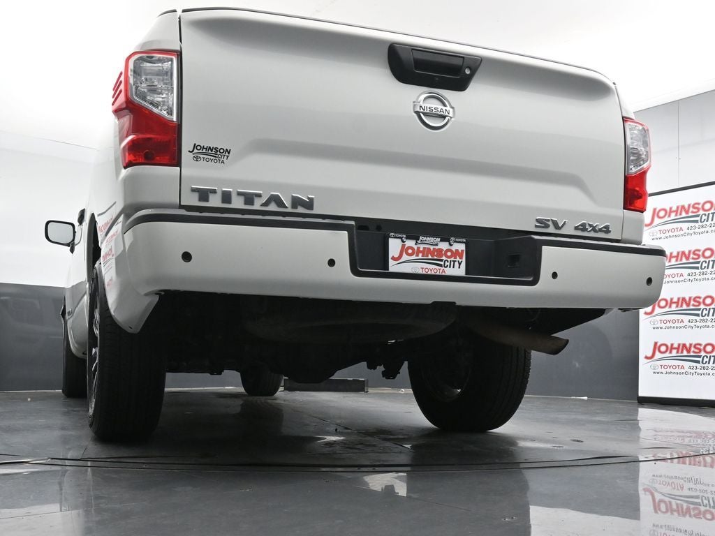 2022 Nissan Titan SV