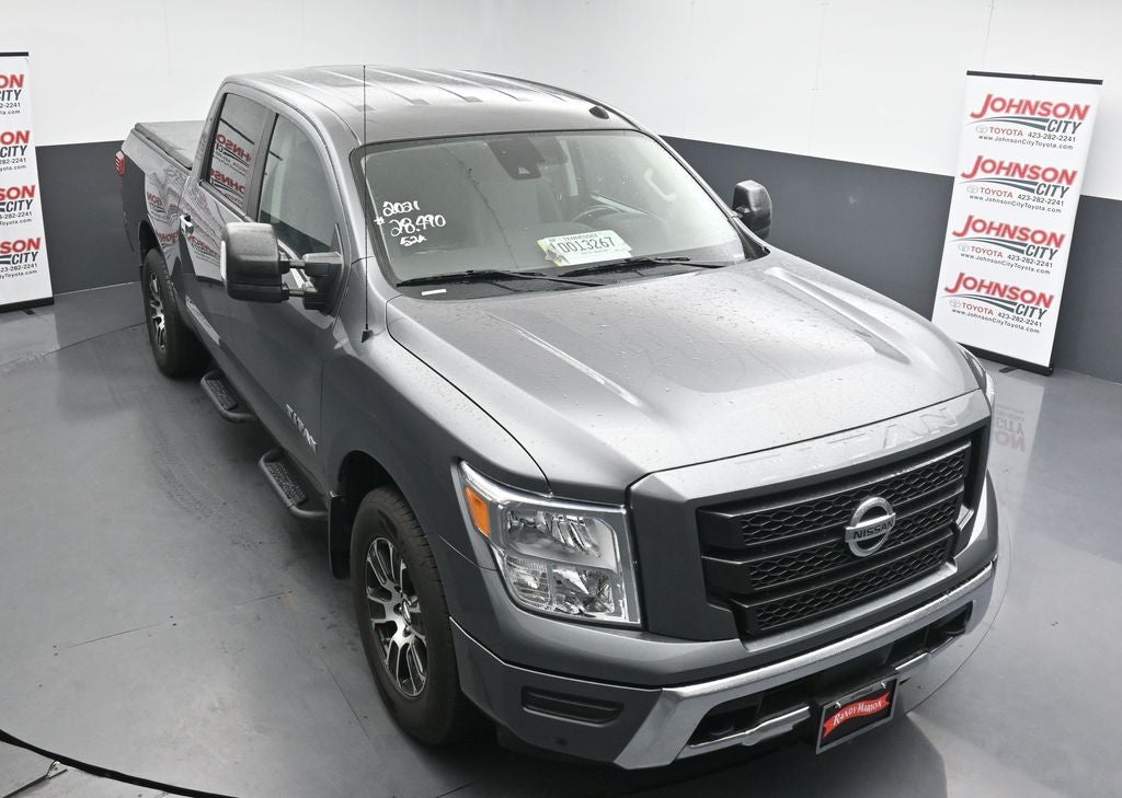 2021 Nissan Titan SV
