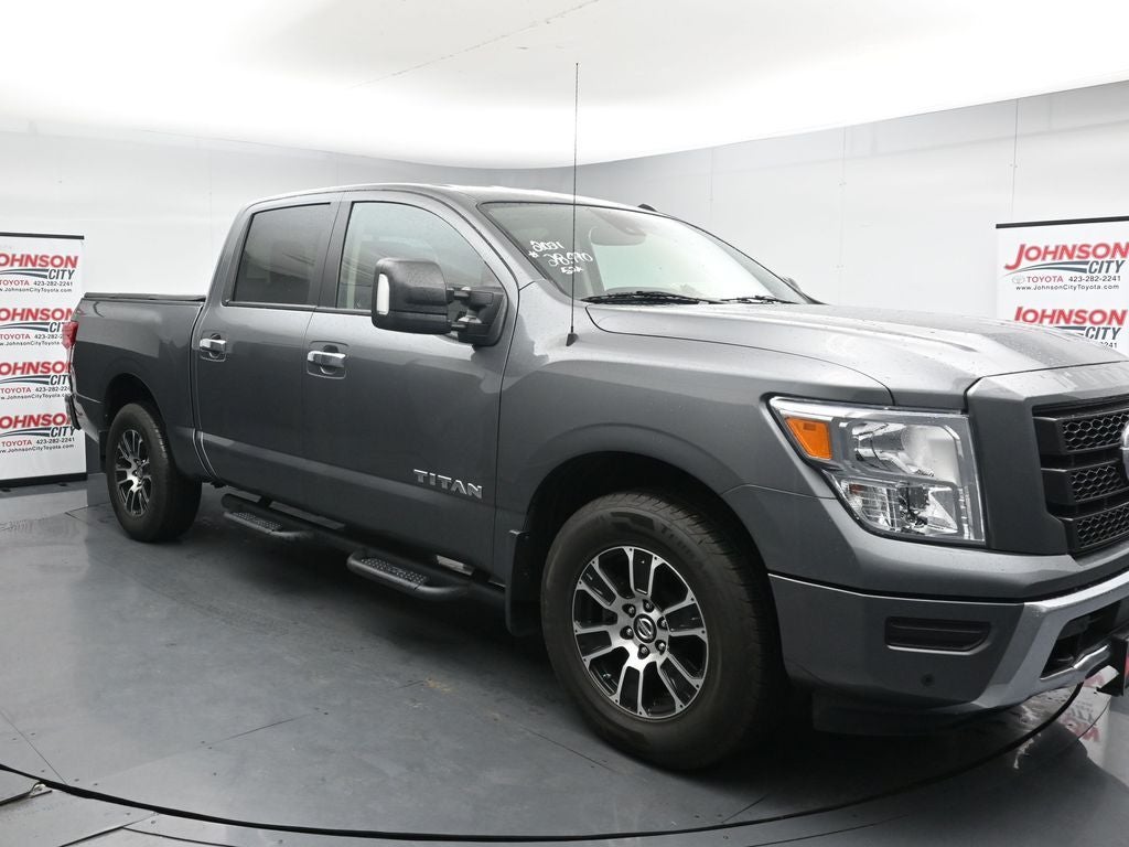 2021 Nissan Titan SV