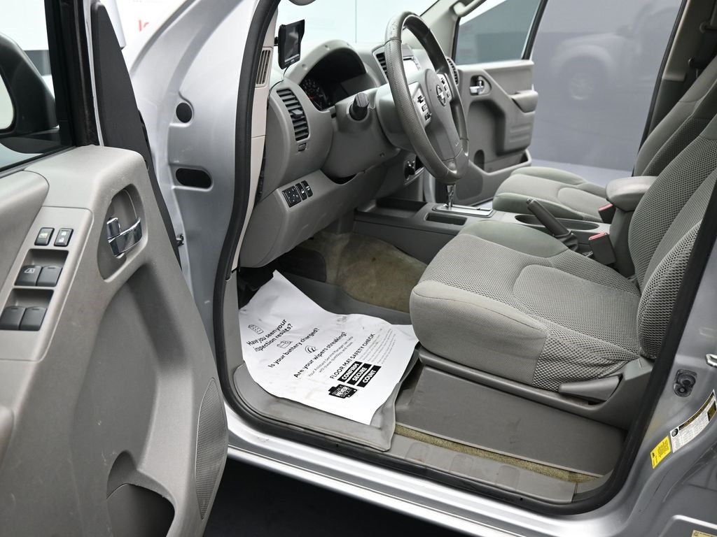 2017 Nissan Frontier SV