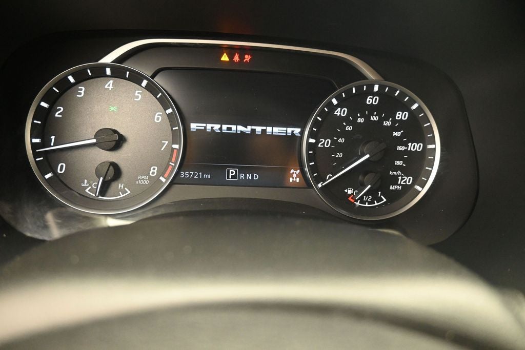 2023 Nissan Frontier SV
