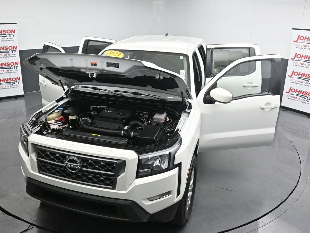2023 Nissan Frontier SV