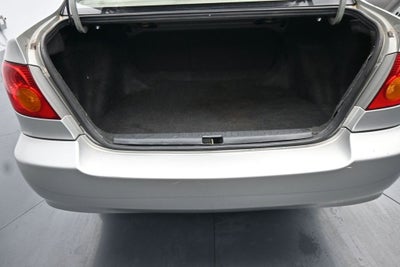 2003 Toyota Corolla LE